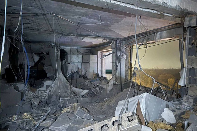 Дрон атаковал жилую высотку в Красногорске: есть пострадавшие