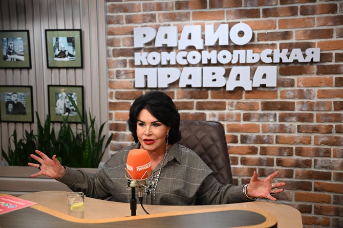 Надежда Бабкина - про французское белье, кто в доме главный и концерты в зоне СВО