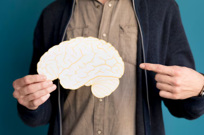 Нейропсихолог рассказала, как перестать забывать даты, имена и события