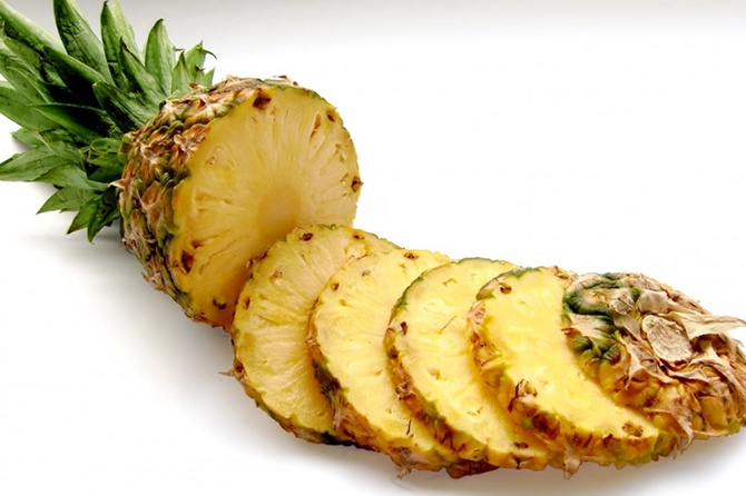 Эксперт рассказал, что будет с ценами на ананасы перед Новым годом