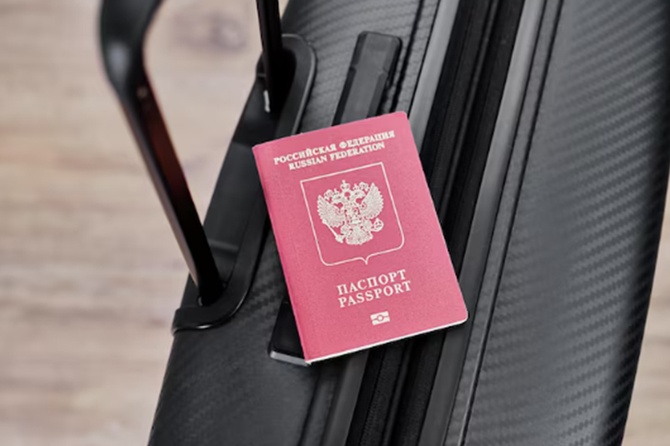 Жившие в США россияне стали массово возвращаться на родину