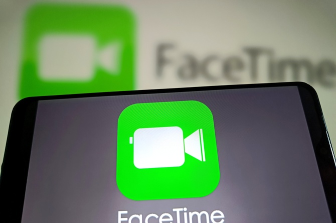 «Собирают данные о пользователях»: эксперт объяснил блокировку Facetime в России
