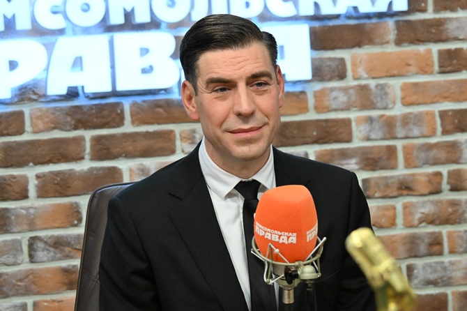 Дмитрий Дюжев