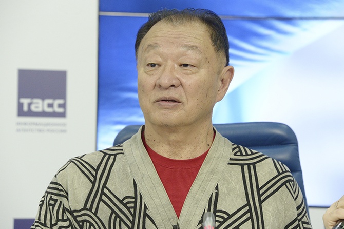 Из жизни ушел актер Кэри-Хироюки Тагава, сыгравший Шанга Цзуна в Mortal Kombat 