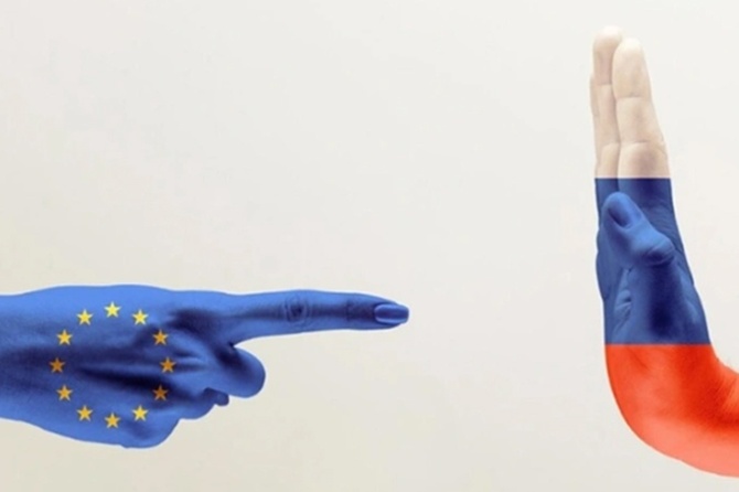 ЕС введет новые санкции против России в феврале