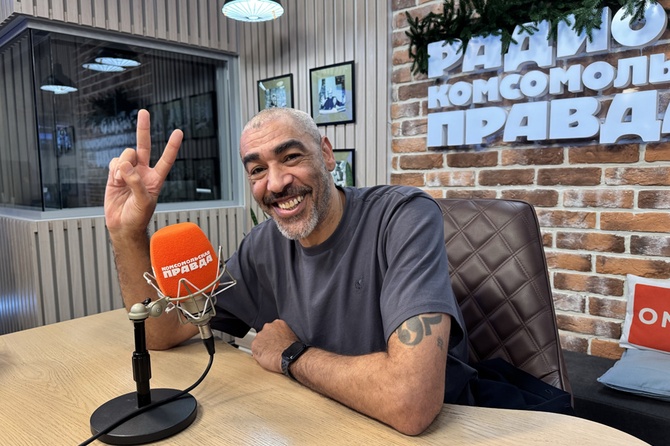 Лирой Торнхилл - о возвращении в Prodigy, йоге с Мадонной и переезде с русской женой в Анапу