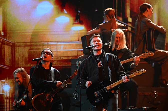 Женя Трофимов и группа "Комната культуры"