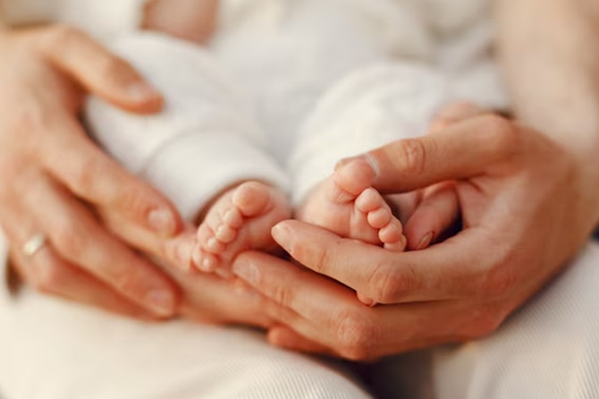 Мальчик весом более 7,5 кг родился в роддоме Волгоградской области