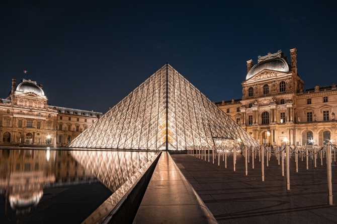 Сотрудники Лувра украли у музея около €10 миллионов