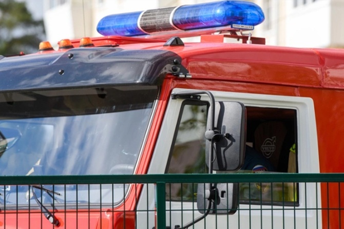 Машина взорвалась на востоке Москвы