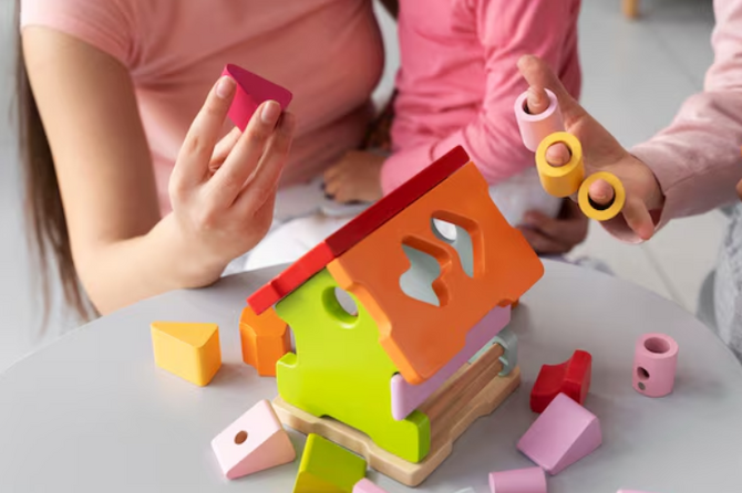 Спасшим детей от вооруженного мужчины воспитателям детсада выплатили по миллиону рублей