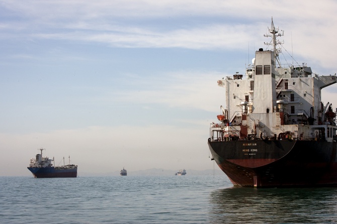 Военный эксперт рассказал, как Иран может заминировать Ормузский пролив