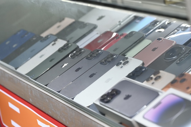 «Это называется выкручивать руки»: эксперт оценил планы Минцифры РФ принудить Apple вернуть российские приложения в AppStore