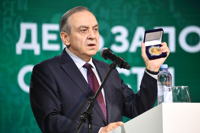 вице-премьер Правительства республики Крым, постпред республики Крым при Президенте России Георгий Мурадов