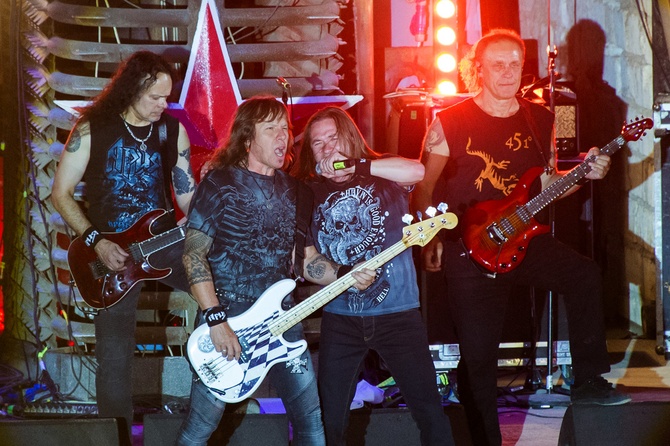 Какие песни «Арии» посвящены роману Михаила Булгакова «Мастер и Маргарита»