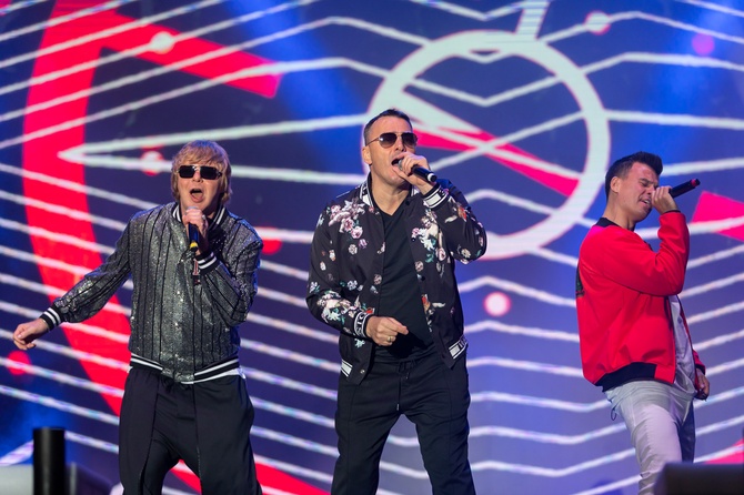 Проверка слуха: Игорь Матвиенко переименовывает группу «Иванушки Int.»