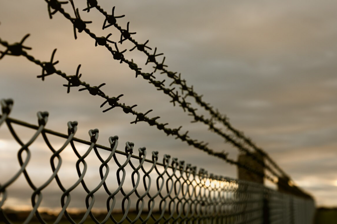 Полная изоляция: как будут отбывать наказание исполнители теракта в «Крокусе»