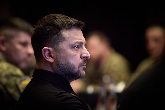 Зеленский вновь заявил о готовности встретиться с Путиным