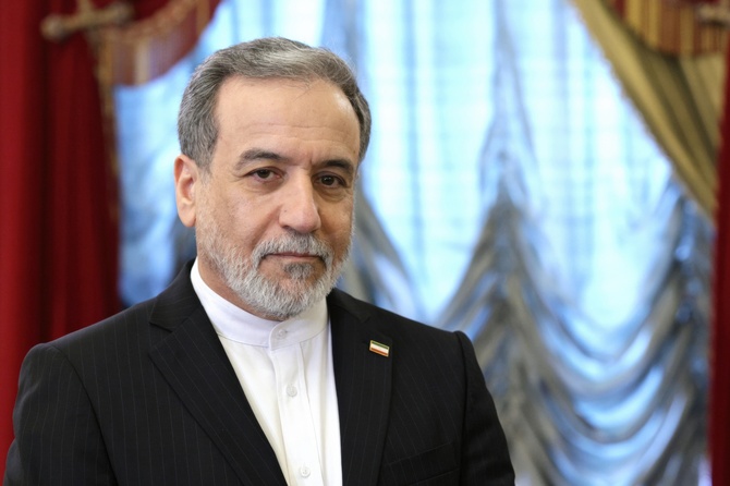 Глава МИД Ирана заявил, что Вашингтон не достиг своих целей в конфликте с Тегераном