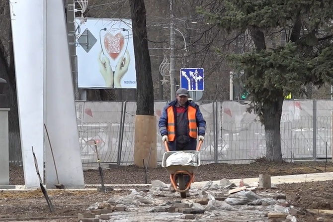 Благоустройство сквера имени Ленина в Подольске завершат к концу лета