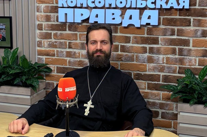 Отец Стахий Колотин — о смысле Пасхи, вечной жизни и воспитании детей