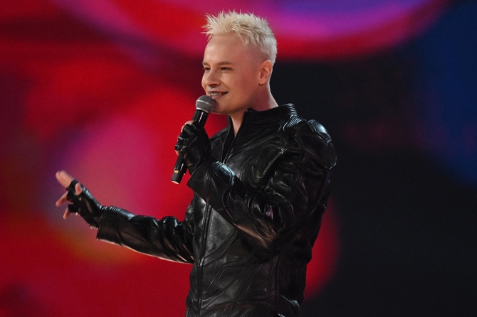 SHAMAN поздравил AMATORY с 25-летием