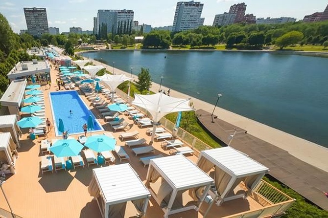 В Москве открыли восемь пляжных зон