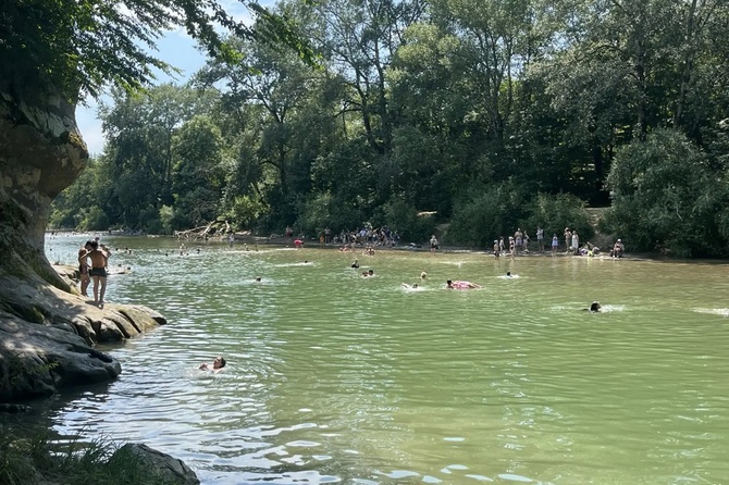 Где горы защищают, а вода исцеляет. Едем в Горячий Ключ