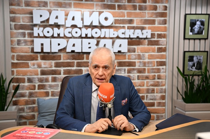 Геннадий Онищенко: Наши специалисты готовы к встрече с новым штаммом туберкулёза