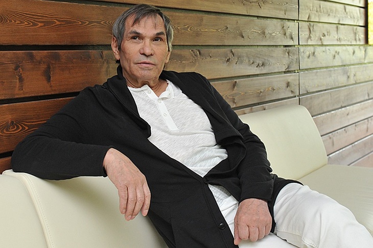 Бари Алибасов