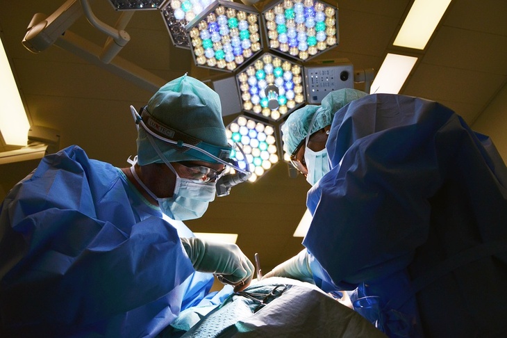 Красноярские хирурги собрали по частям лицо девушки, пострадавшей в ДТП