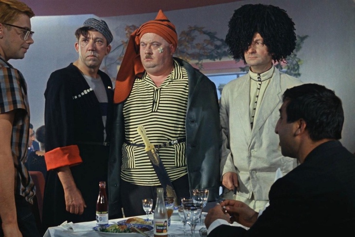 Кадр из фильма "Кавказская пленница, или Новые приключения Шурика" (1966г.)