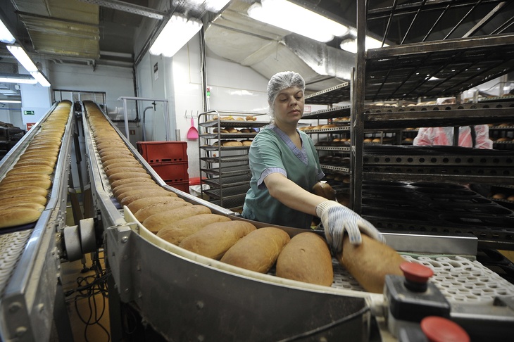 Эксперты подчеркнули, что заплесневевший хлеб опасен для здоровья