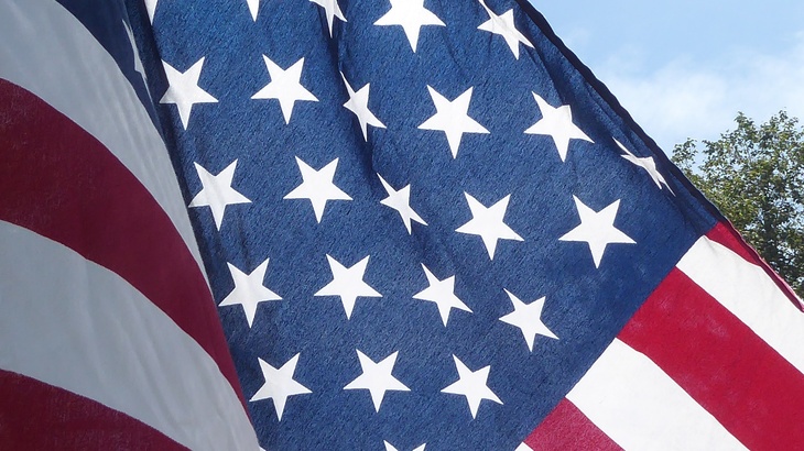 Национальный флаг США