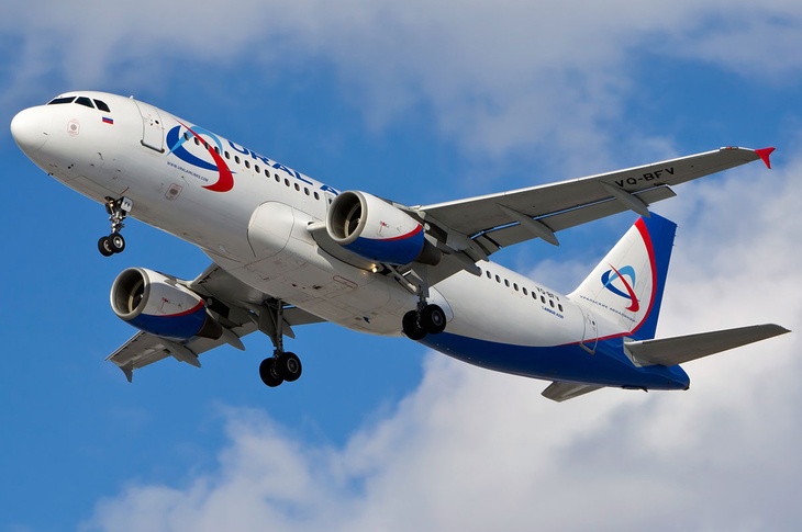 В Екатеринбурге к экстренной посадке готовится самолет «Уральских авиалиний»