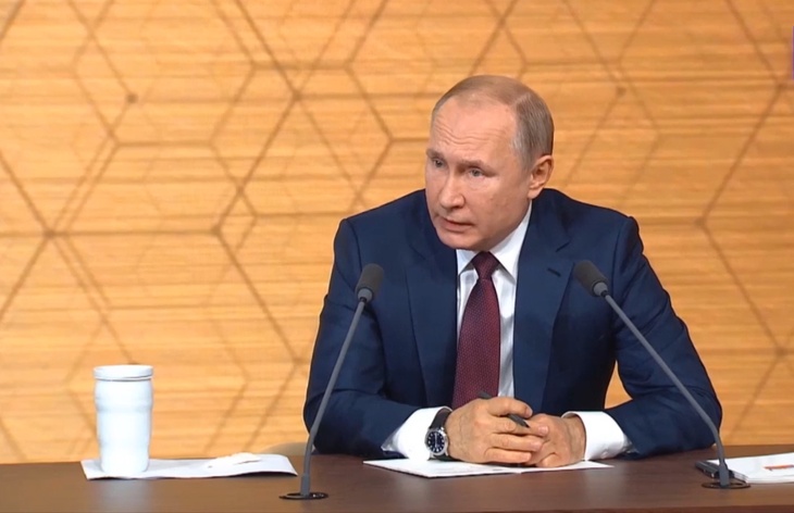 Путин допустил отмену оговорки «подряд» в сроках правления президента