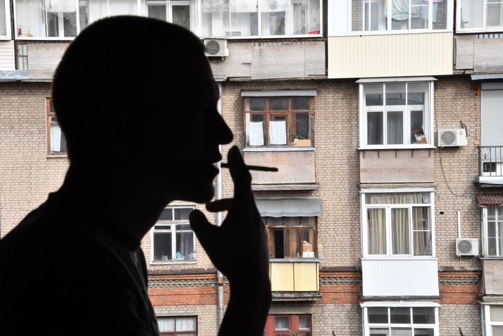 Курение на балконе Курение на балконе