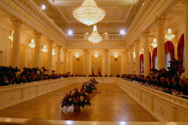 Социологи рассказали о хорошем отношении россиян к губернаторам