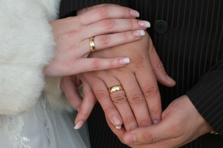 В России изменят возраст для вступления в брак