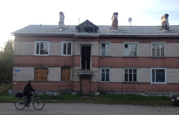 Администрации Иркутска предстоит расселить более 300 ветхих домов