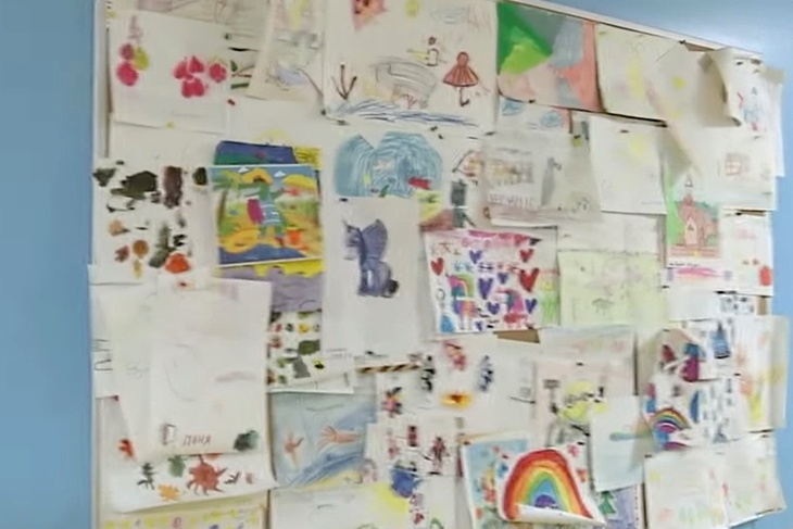 Детские рисунки в больнице