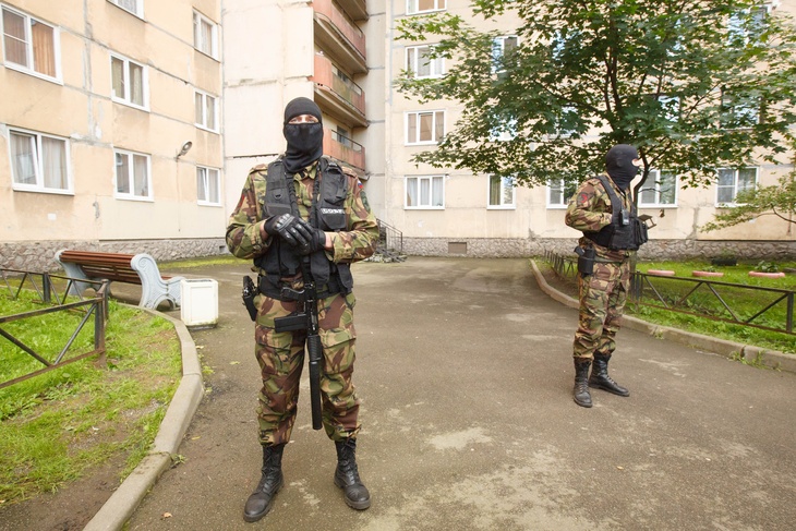 Бойцы СОБР участвуют в спецоперации ФСБ