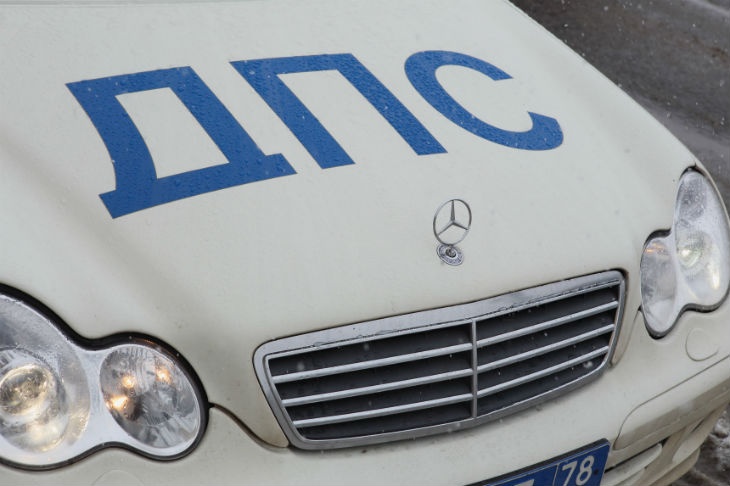 Восемь украинцев погибли в ДТП в Псковской области