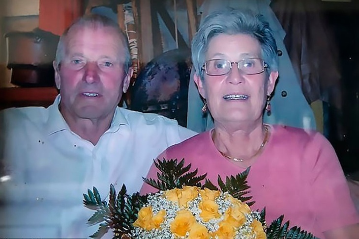 82-летняя Севера Белотти и 86-летний Луиджи Карра