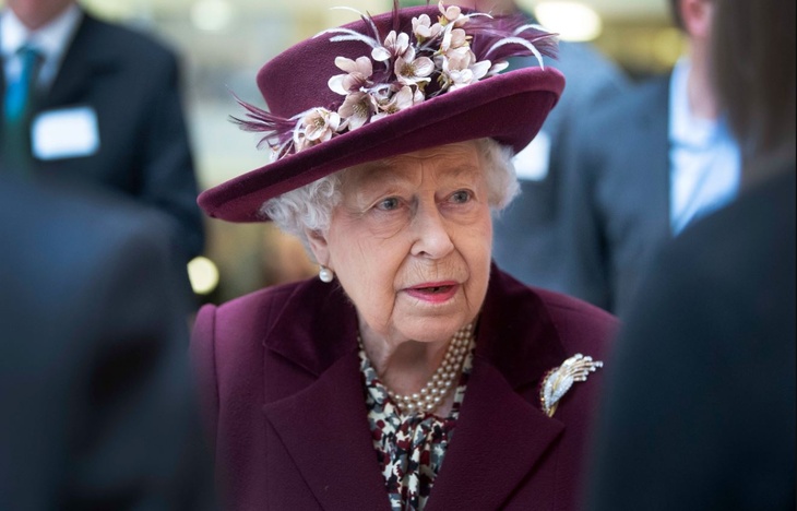 «Китайская чума» изгнала королеву из Букингемского дворца