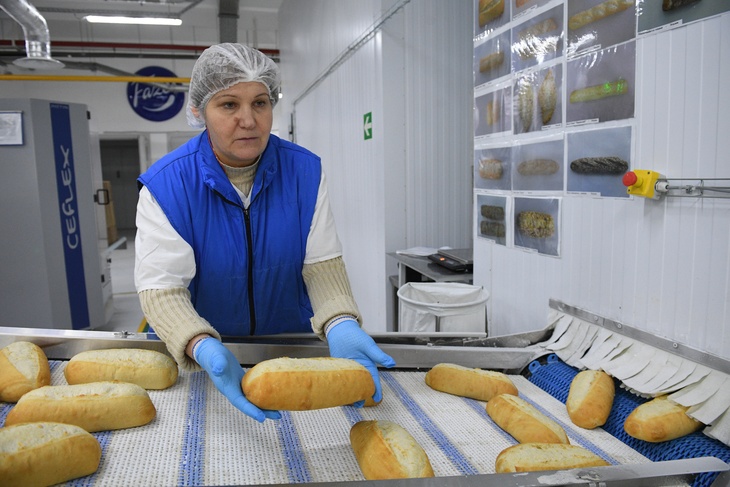 Ямальский бизнесмен бесплатно раздаст хлеб нуждающимся
