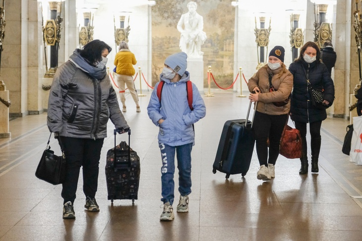Туристы вывозят из России миллиарды долларов ежегодно