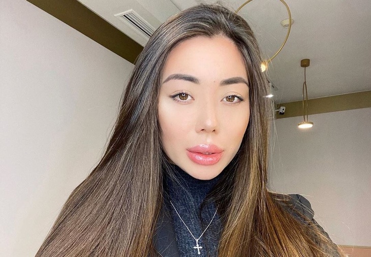 Вокалист лейбла Тимати завел роман с новой девушкой