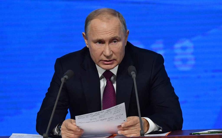 Путин: 12 мая будет восстановлена работа базовых отраслей экономики