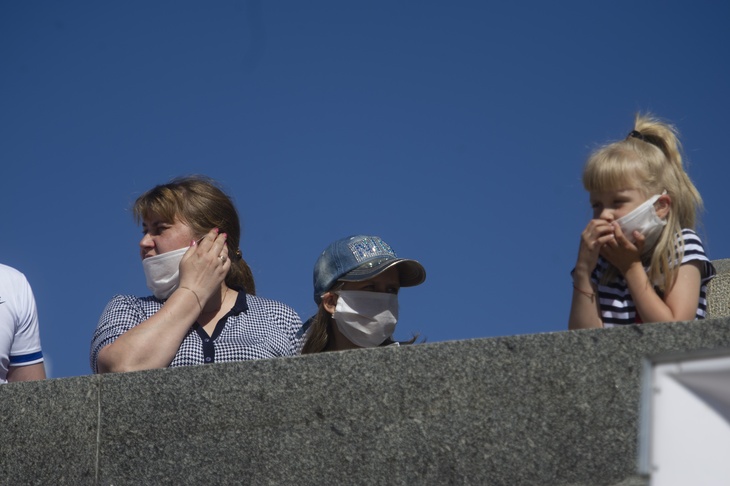 Режим самоизоляция начнут снимать постепенно.